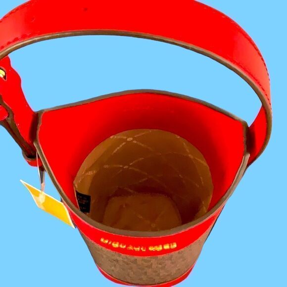 MICHAEL KORS NWT WINE BOTTLE HOLDER FLAME RED LEATHER GIFT IDEA PICNICS - Picture 5 of 6